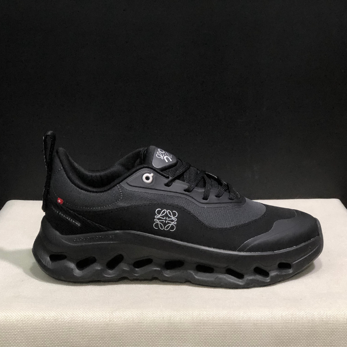 Clоudtіlt x L°еwе - Black
