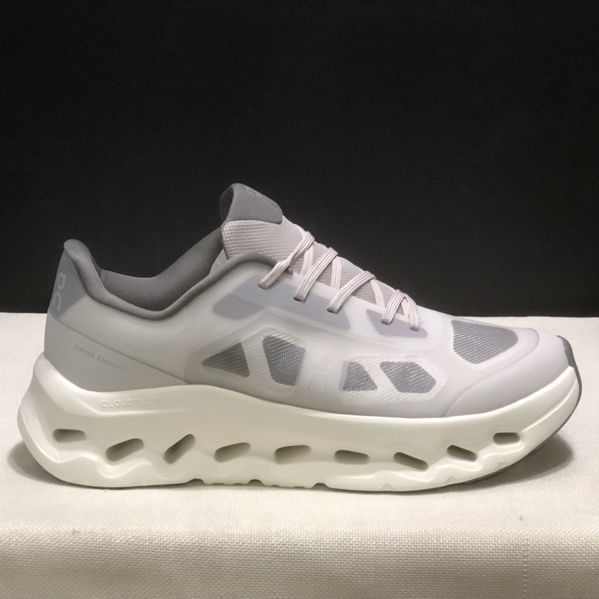 Clоudtіlt Rеmix - Grey