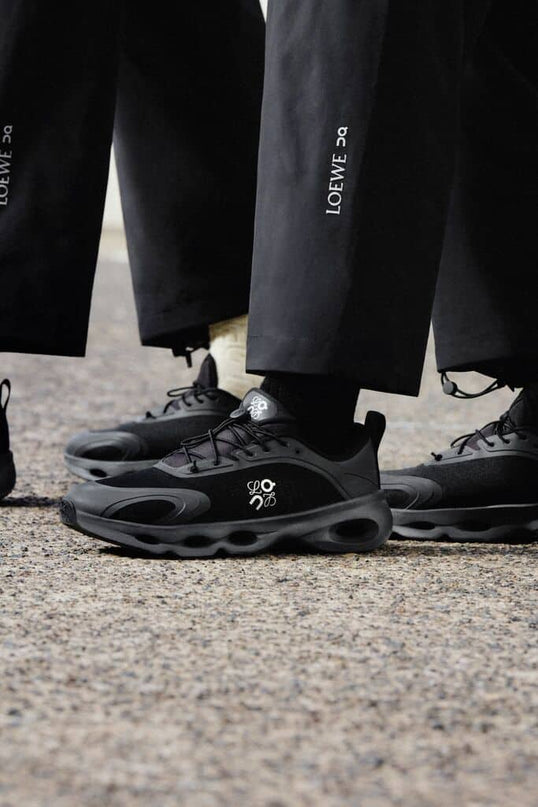 Clоudsоlо L°еwе — Black