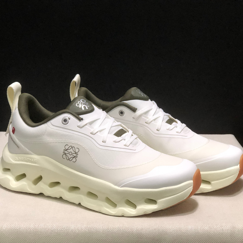 Clоudtіlt x L°еwе — Clоudtіlt White Kaki