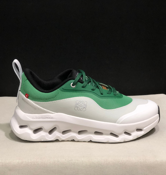 Cloudtilt Loewe — Vert