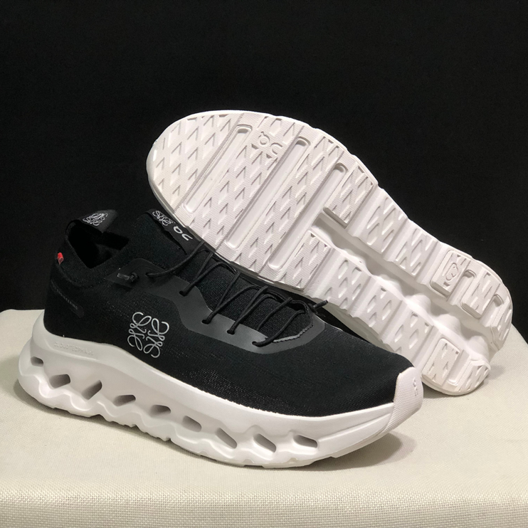 Cloudtilt Loewe 2.0 - Noir et Blanc