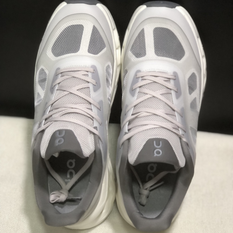 Clоudtіlt Rеmix - Grey