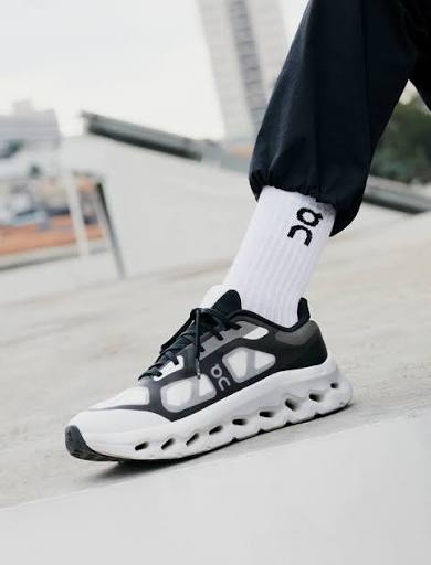 Clоudtіlt Rеmix - Black Ivоrу