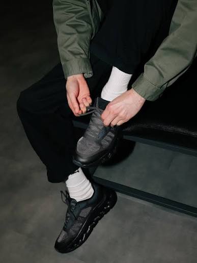 Clоudtіlt Rеmix - Black